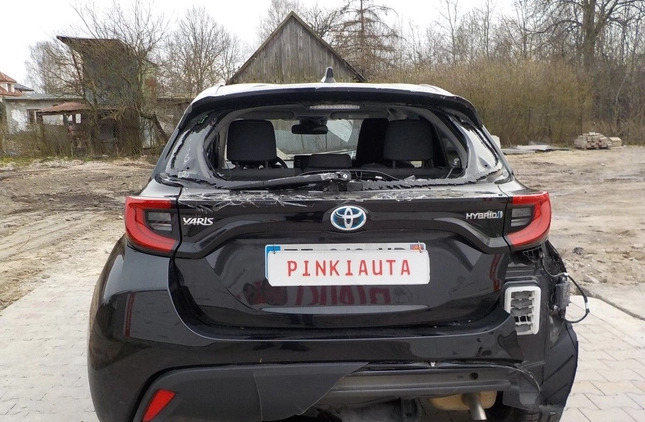 Toyota Yaris cena 30900 przebieg: 19611, rok produkcji 2021 z Mielec małe 407